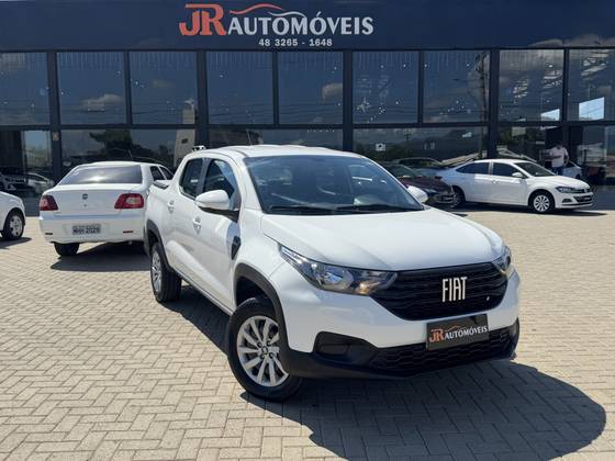 FIAT STRADA 1.3 FIREFLY FLEX VOLCANO CD CVT FIAT STRADA 1.3 FIREFLY FLEX VOLCANO CD CVT
